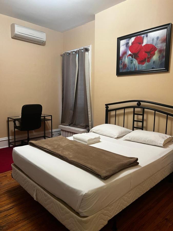 Adas Guesthouse Торонто Екстериор снимка